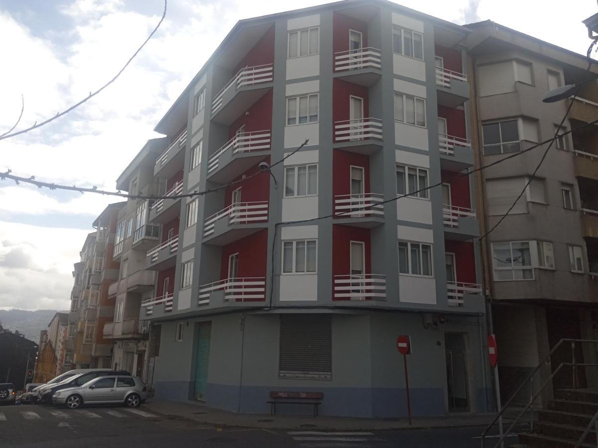 Hostal Outarelo Оренсе Экстерьер фото