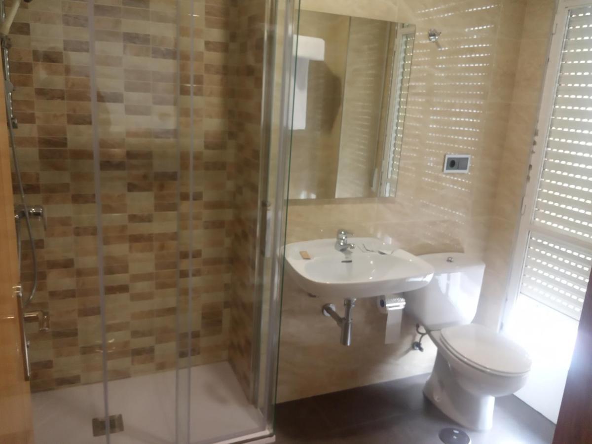 Hostal Outarelo Оренсе Экстерьер фото